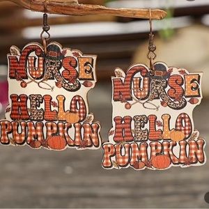 NWT Hello Pumpkin Nurse Earrings - Wooden